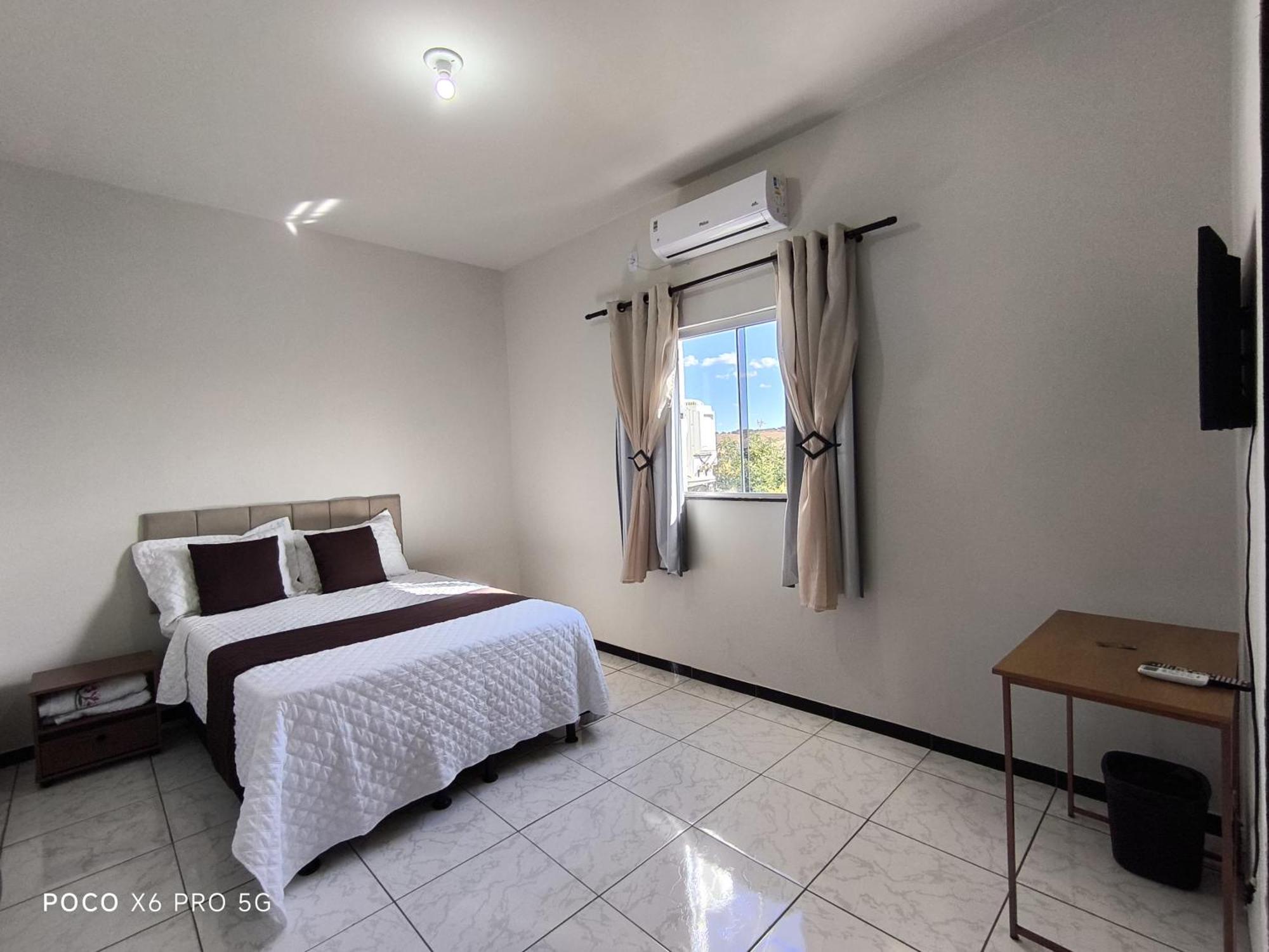 Hotel Almeida Correntina Zewnętrze zdjęcie